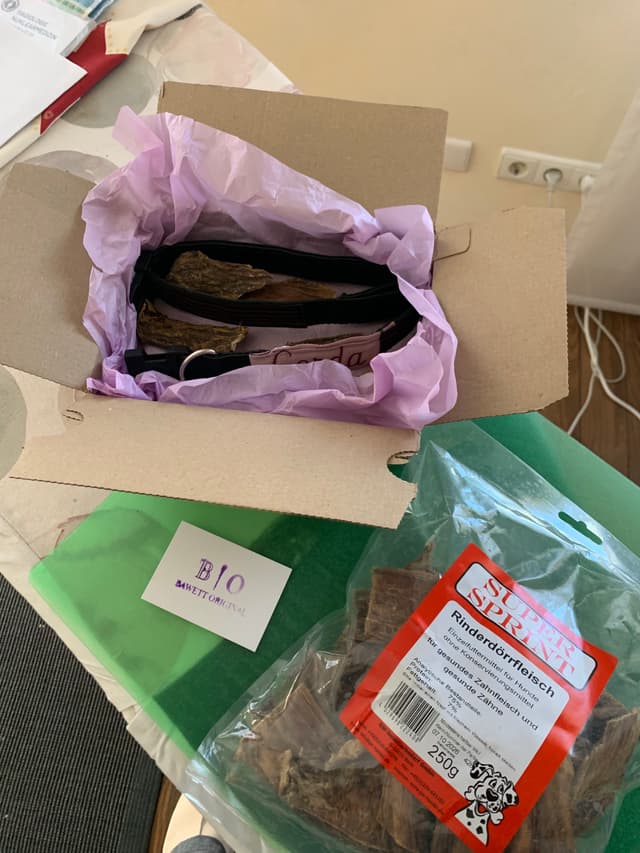 Gerdas Halsband verpackt